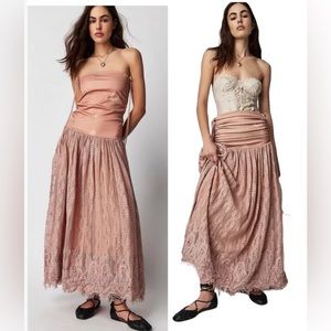 Free People Rosie Plains Convertible Skirt
blush/rose